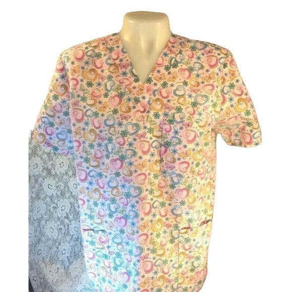 SB Scrub top Medium Pink Hearts Flowers V Neck 3 Front Pockets - Picture 6 of 9